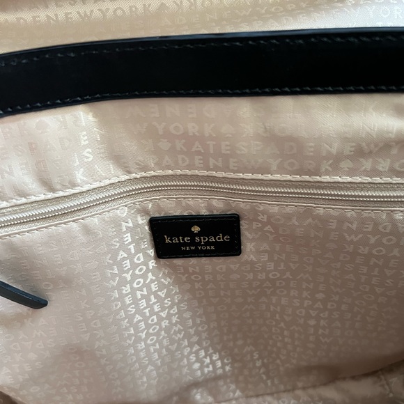 Kate Spade Purse 👛 - Picture 7 of 10